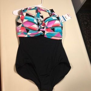 Classy Coco Reef NWT One piece 36DD/38/DD Cup